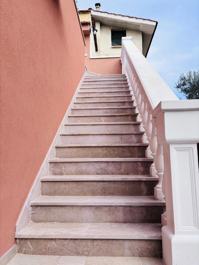 Villa Raffaele Trani Extérieur photo